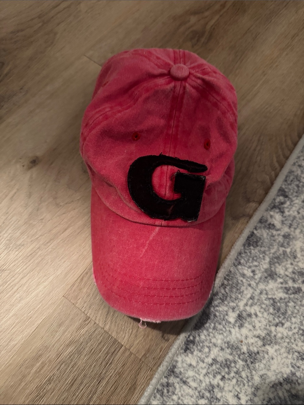 Women’s Washed Red Baseball Cap with Black 'G' Patch